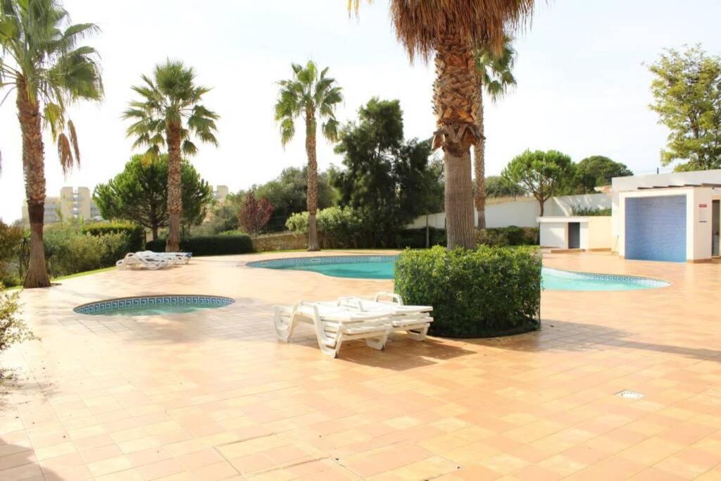 Great 2 Bedroom Apartment With Communal Pool Lagos Ngoại thất bức ảnh